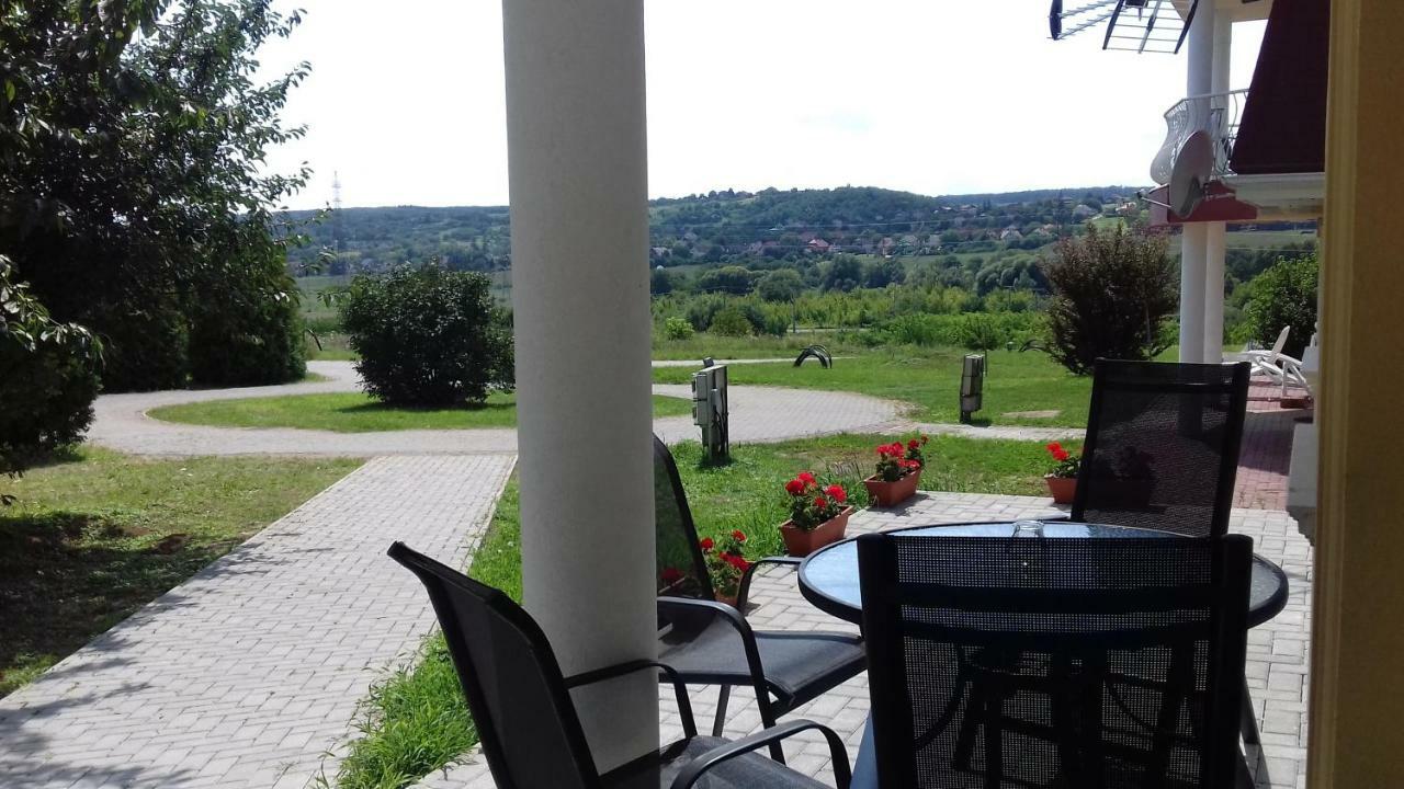 Benelise Apartman Хевиз Экстерьер фото