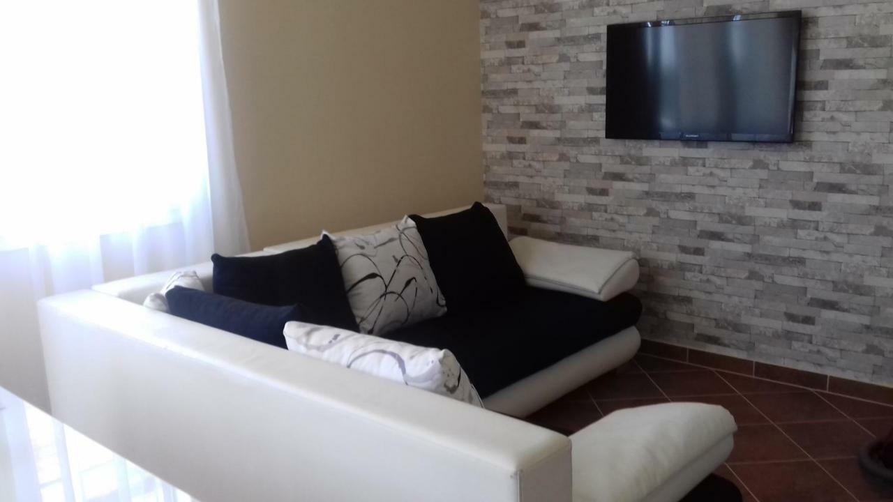 Benelise Apartman Хевиз Экстерьер фото